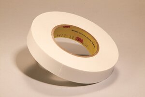 3M™ Removable Repositionable Tape 9415PC, Clear, 48 in x 72 yd, 2 mil, 1 roll per case