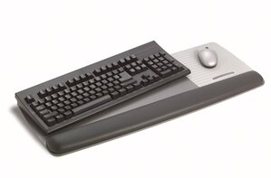 3M™ Gel Wristrest Platform for Keyboard and Mouse WR422LE with Anti-microbial Product Protection, Leatherette, and Precise™ Battery Saving Mousing Surface, 10.6 in x 25.54 in x 1 in