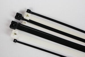 3M™ Steel Barb Cable Tie CTSB-SAMPLE, Mixed Variety Pack, 35/bag, head design helps prevent snagging for fast, easy installation